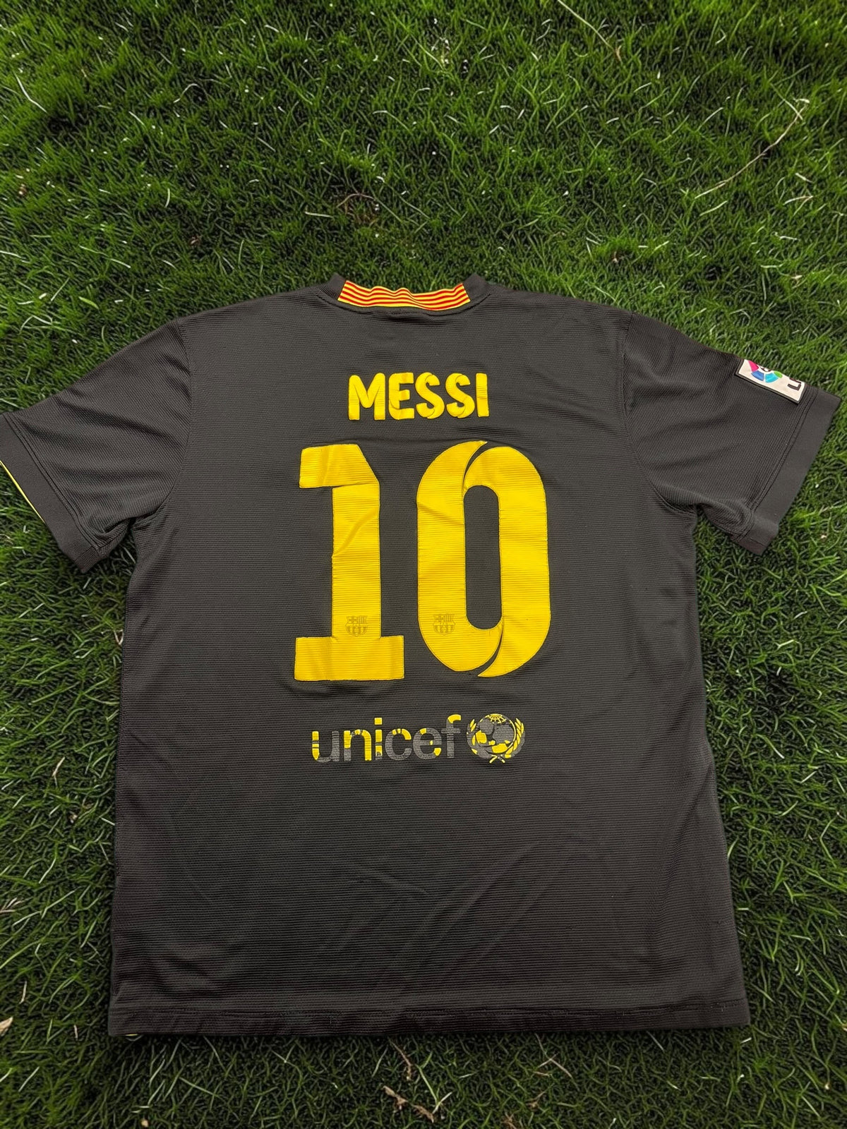 Nike FC Barcelona 13/14 Messi Third Kit 532824-013