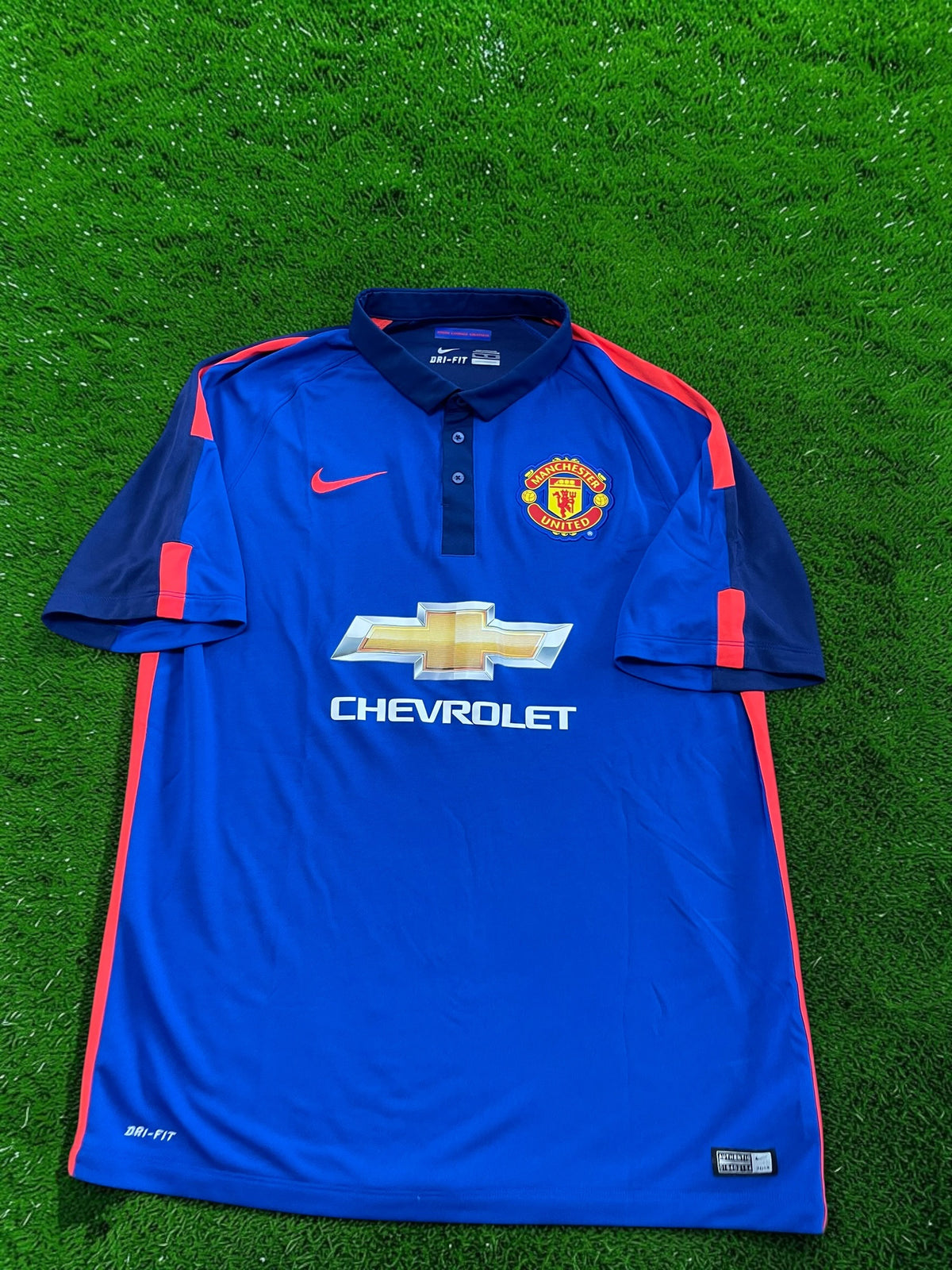 Nike Manchester United 14/15 Third Kit 631205-419